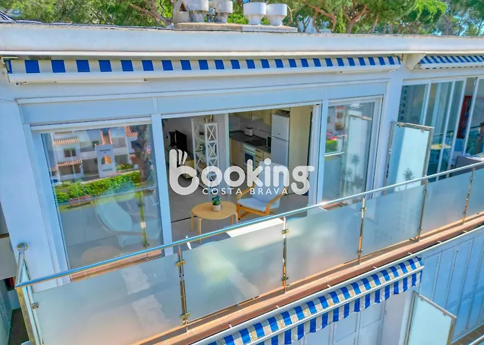 Kaminias Ii Per 4 Persones A Politur Платья-де-Аро