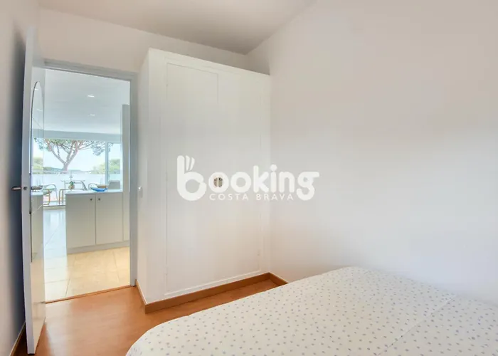 Kaminias Ii Per 4 Persones A Politur *