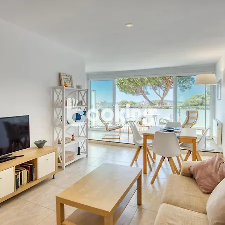 Kaminias Ii Per 4 Persones A Politur